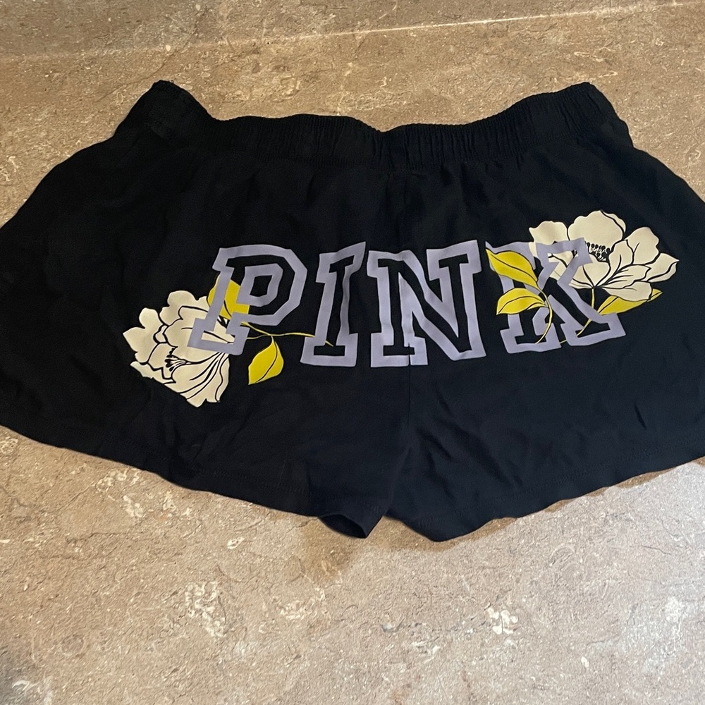 PINK Victoria's Secret Size Small Black Sleepwear Shorts with White Label